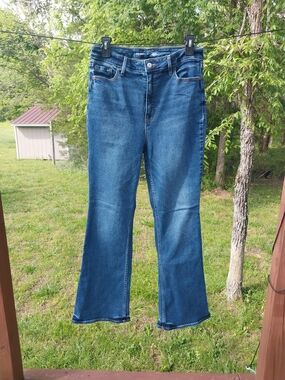 Old Navy Women's Blue Flare-Leg Jeans